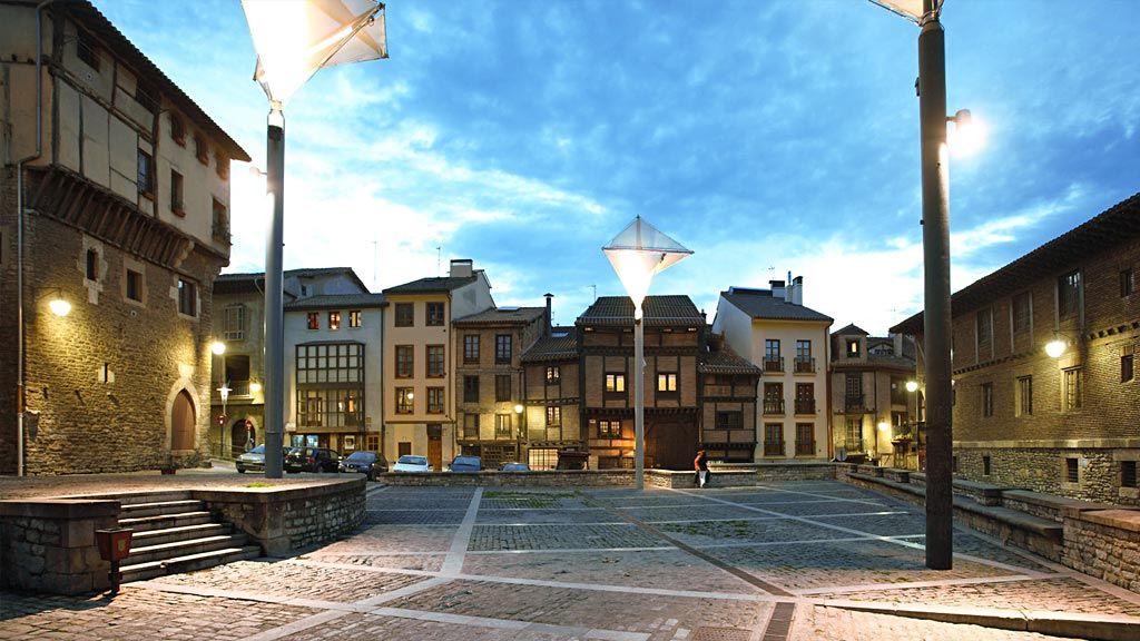 Burulleria plaza